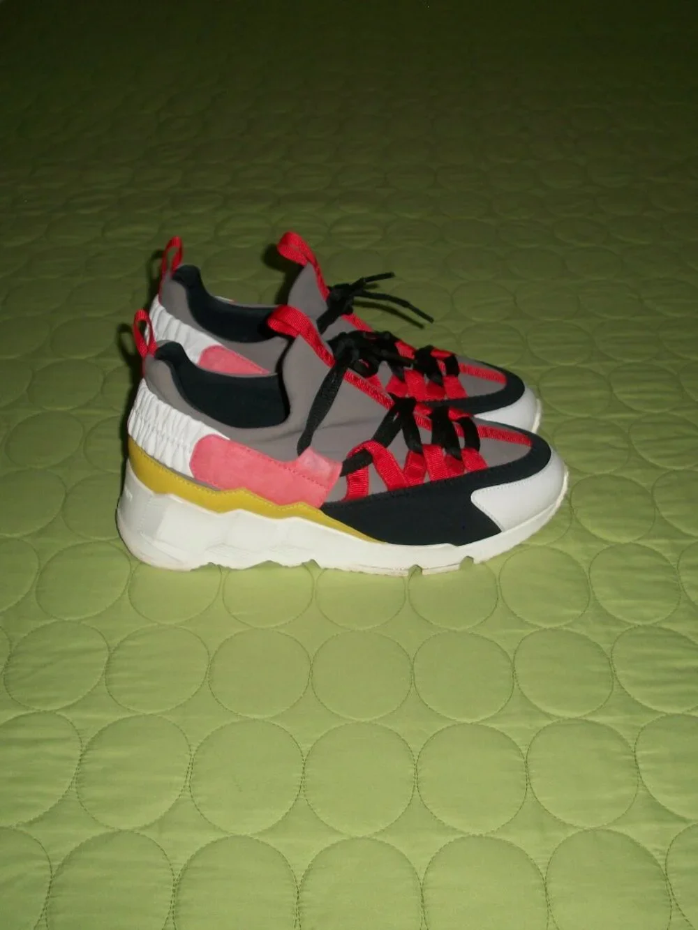 PIERRE HARDY Trek Women's Size EU 37/6.5 US Comet Sneakers